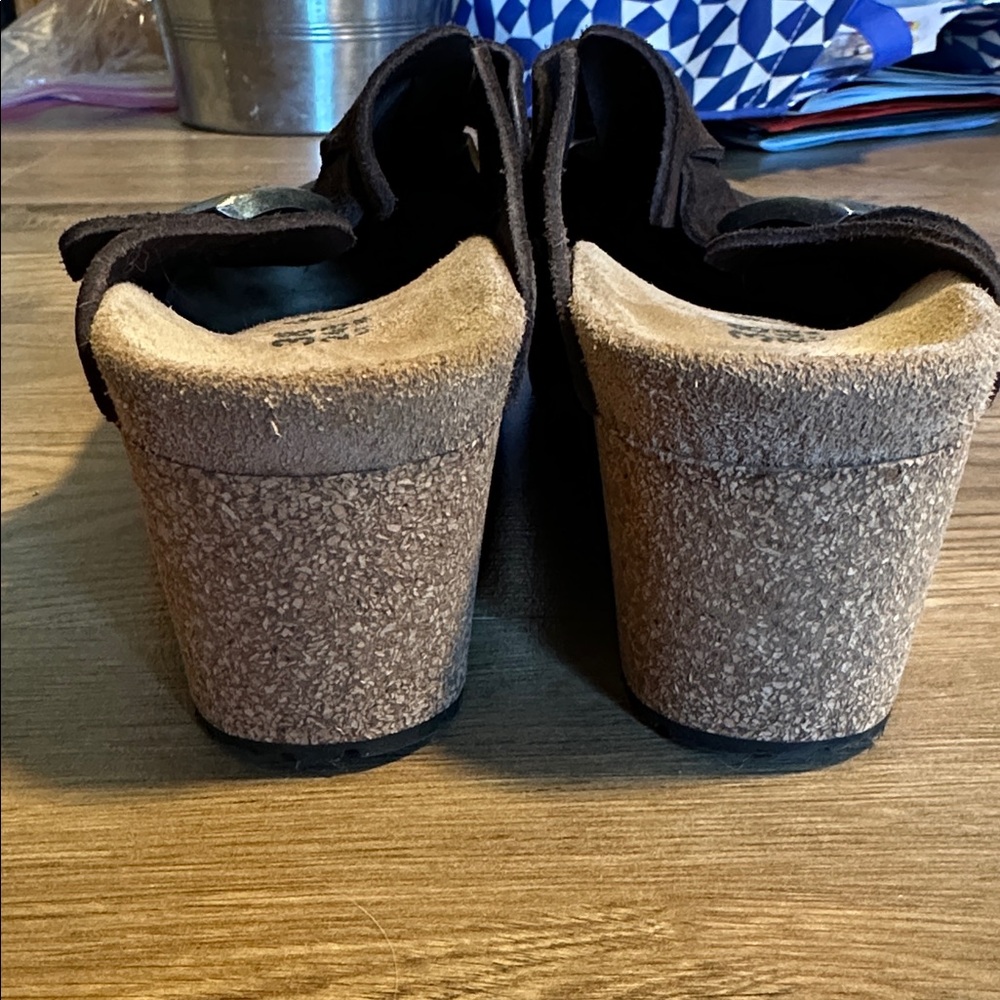 Brown Suede Slip-On wedge clog - Picture 4 of 6
